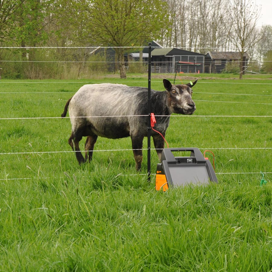 Gallagher SmartFence V2 - 10 posts, 4 wires and reels in one system (100m)