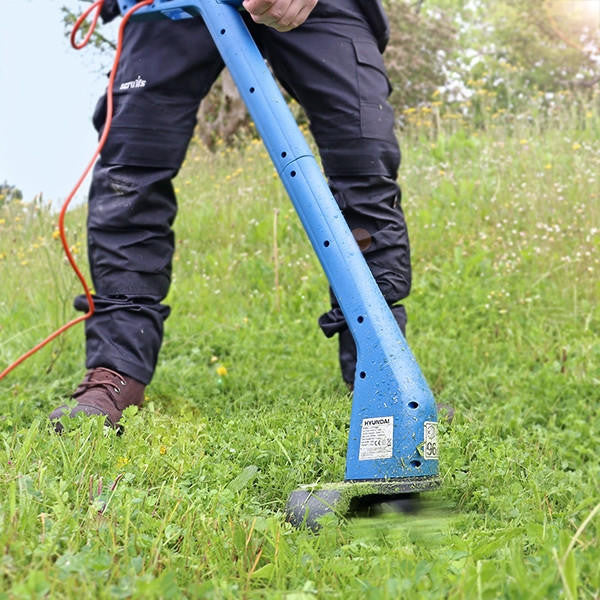 Hyundai HYTR250E 250W Corded Electric Grass Trimmer